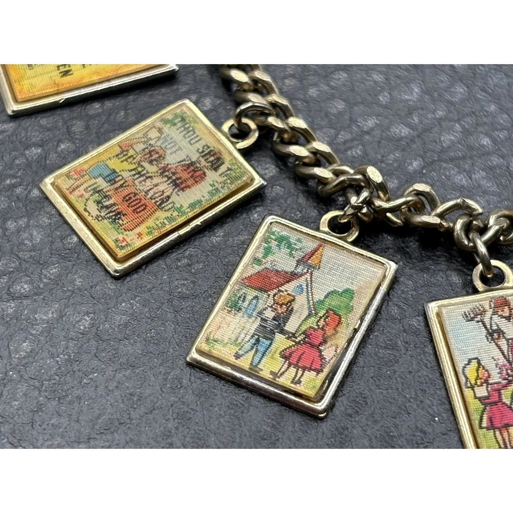 VTG 10 Commandments Holographic Lenticular Charm Bracelet Christian Gold Tone